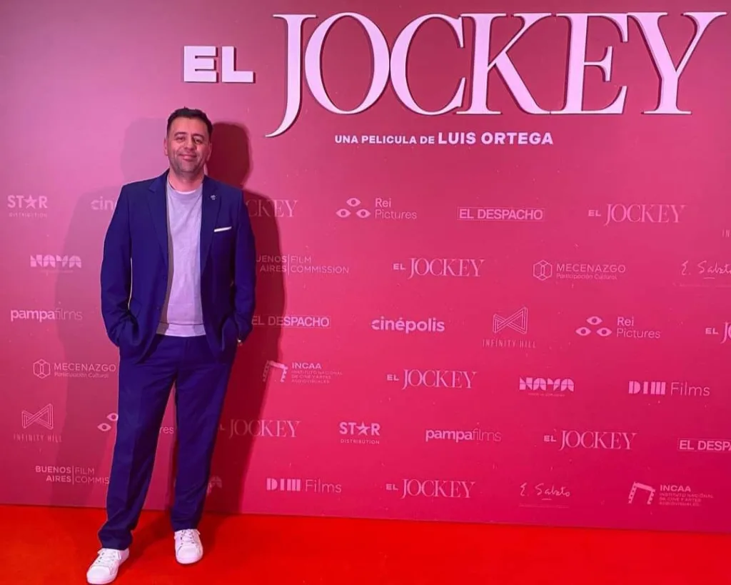 Diego Notario, la voz en off en El Jockey de Luis Ortega