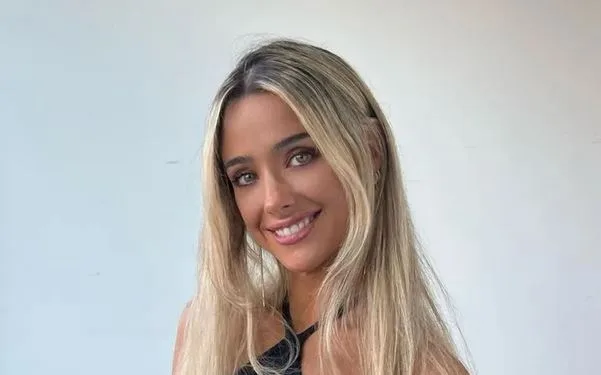 Contratar a Sol Rivas