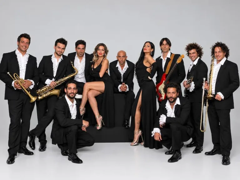 contratar-a-the-groovers-show