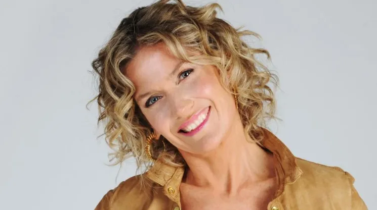 Contratar a Maru Botana