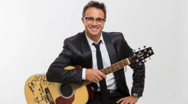  contratar a Lape Band
